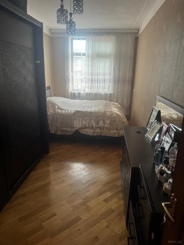 Satılır 3 otaqlı mənzil 65 m²