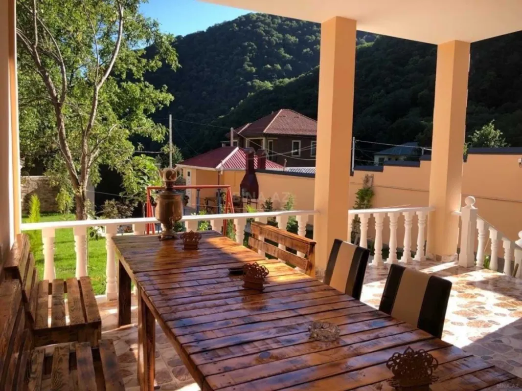 Kirayə verilir 7 otaqlı həyət evi 120 m²