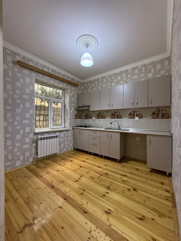 Satılır 4 otaqlı həyət evi 120 m²