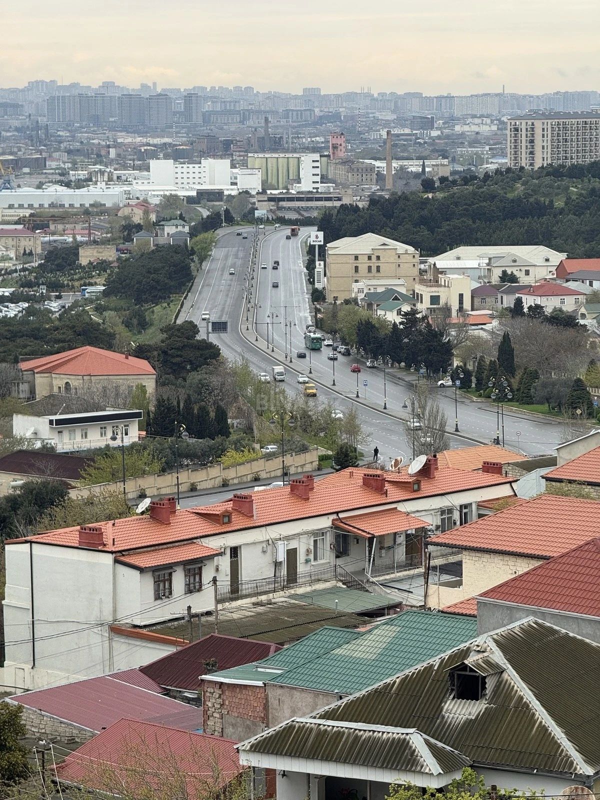 Satılır 3 otaqlı mənzil 140 m²