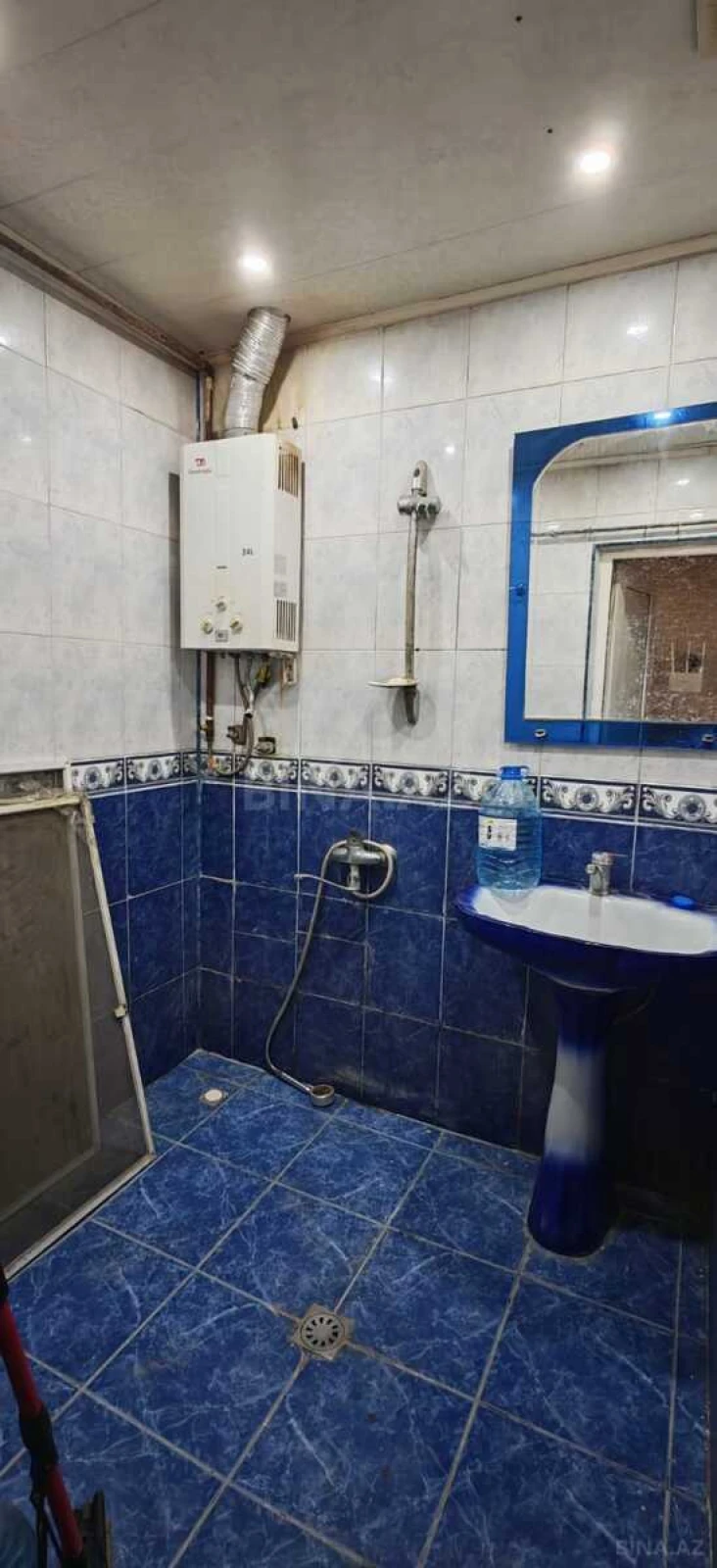 Satılır 2 otaqlı mənzil 60 m²