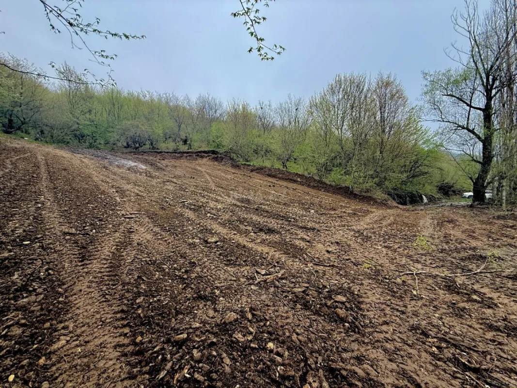 Satılır torpaq sahəsi 8 m²