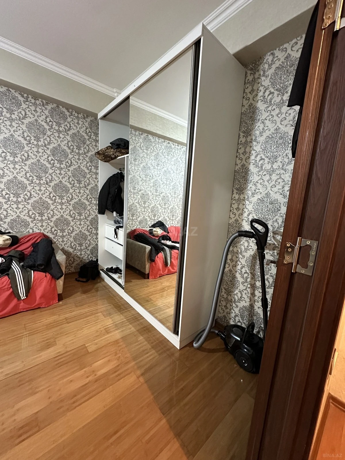 Kirayə verilir 1 otaqlı mənzil 45 m²