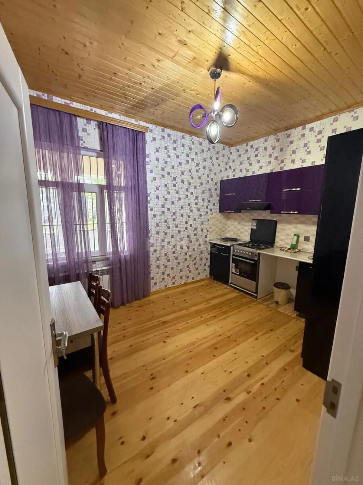 Satılır 8 otaqlı həyət evi 226 m²