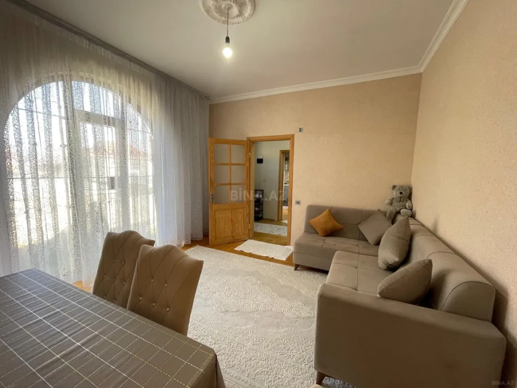 Satılır 3 otaqlı həyət evi 80 m²
