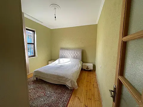 Satılır 3 otaqlı həyət evi 80 m²