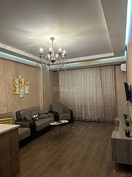 Kirayə verilir 2 otaqlı mənzil 70 m²