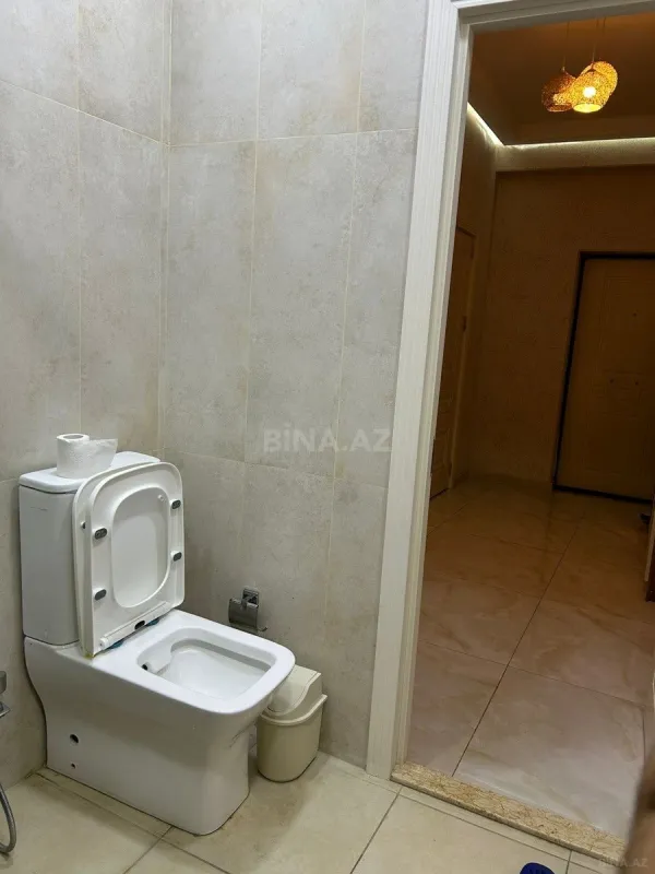 Kirayə verilir 2 otaqlı mənzil 70 m²