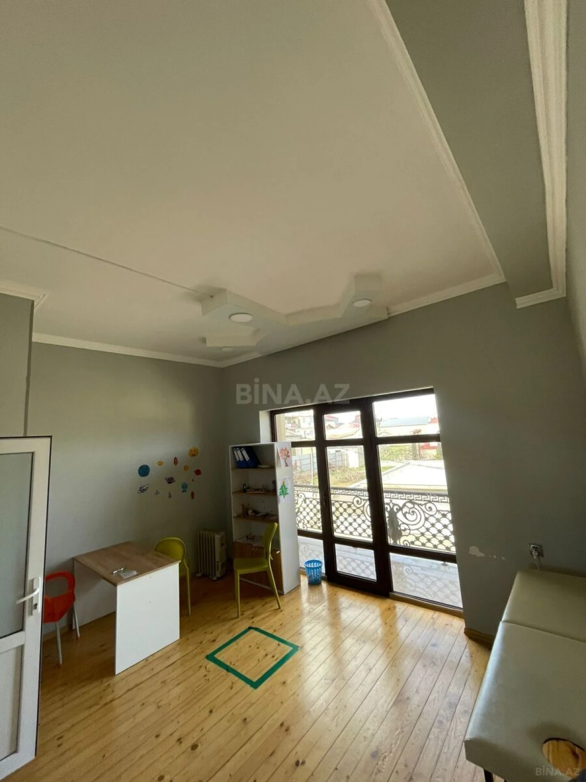 Kirayə verilir obyekt 460 m²