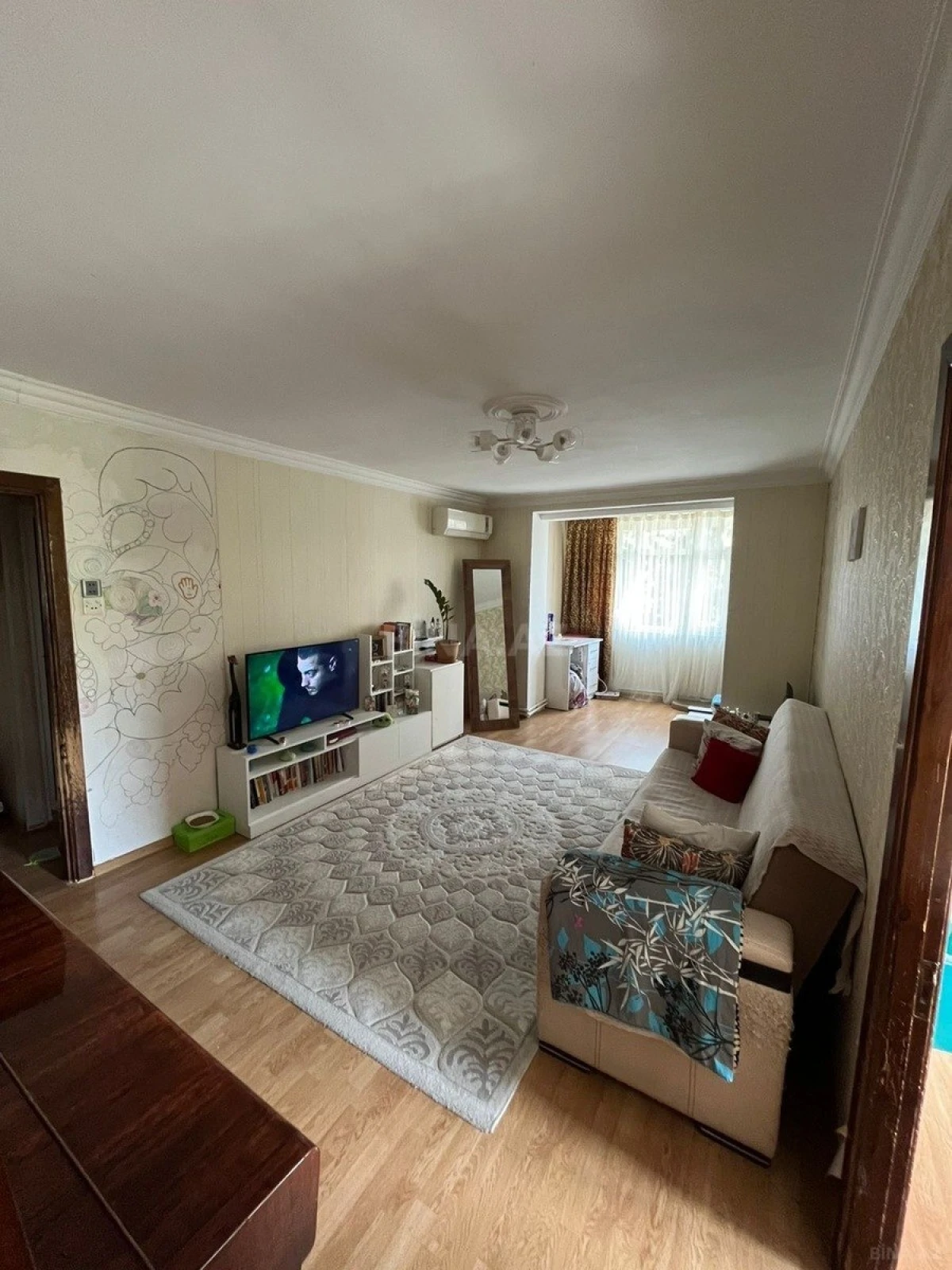 Satılır 2 otaqlı mənzil 55 m²