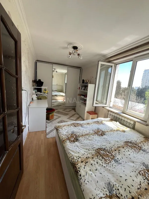 Satılır 2 otaqlı mənzil 55 m²