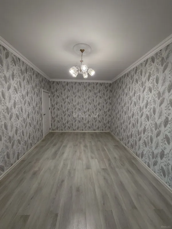 Satılır 4 otaqlı mənzil 108 m²