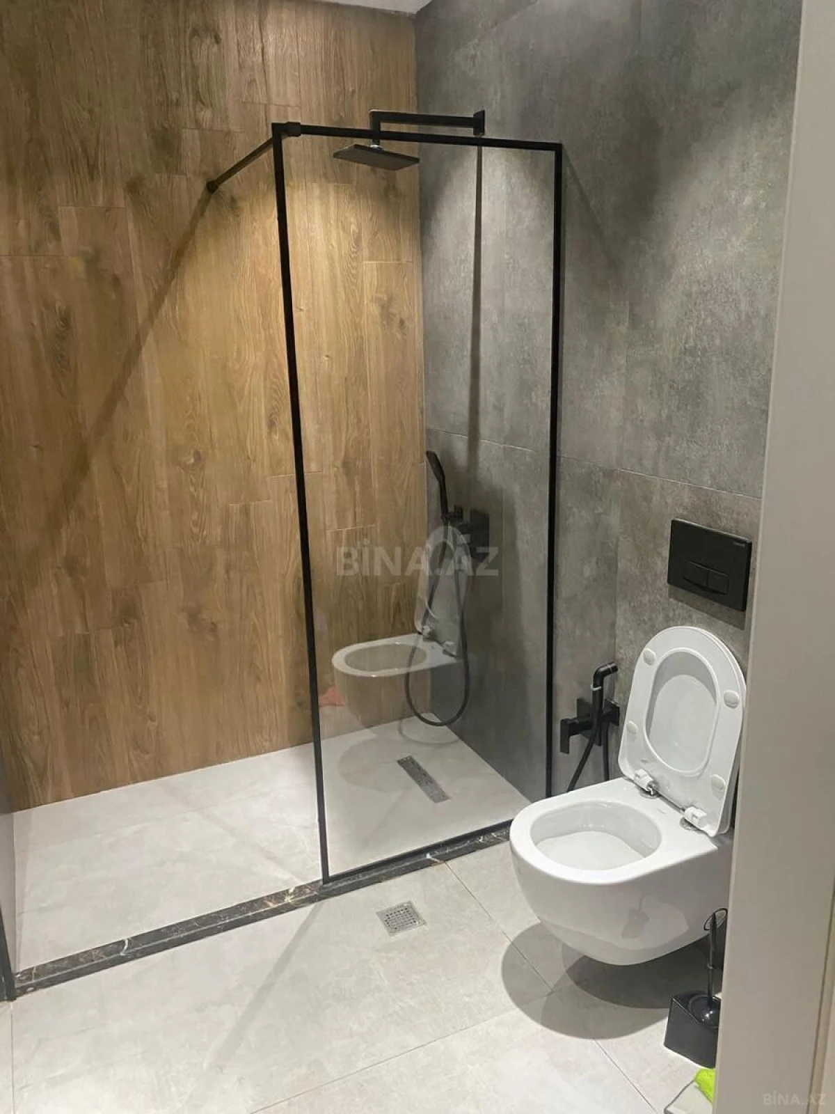 Kirayə verilir 2 otaqlı mənzil 90 m²