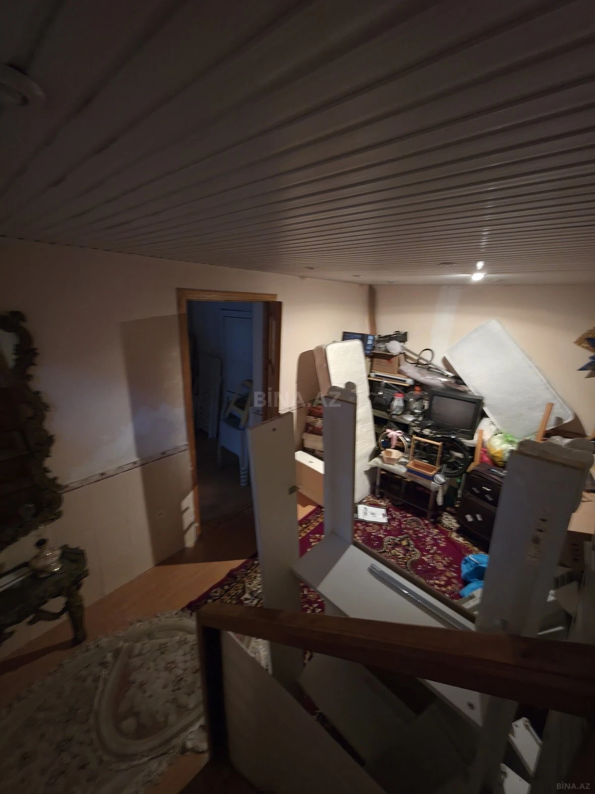 Satılır 4 otaqlı mənzil 110 m²