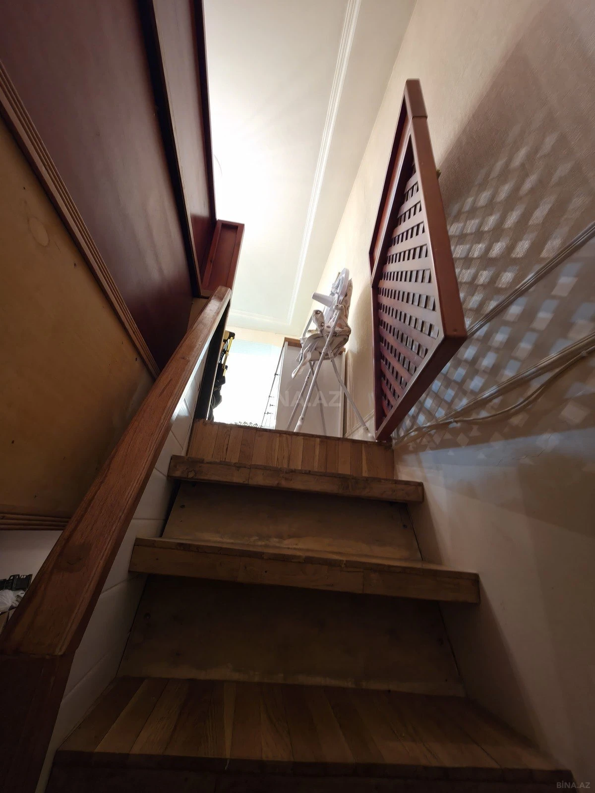 Satılır 4 otaqlı mənzil 110 m²