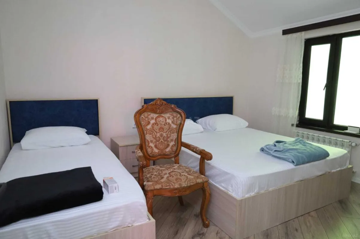 Kirayə verilir 7 otaqlı həyət evi 120 m²