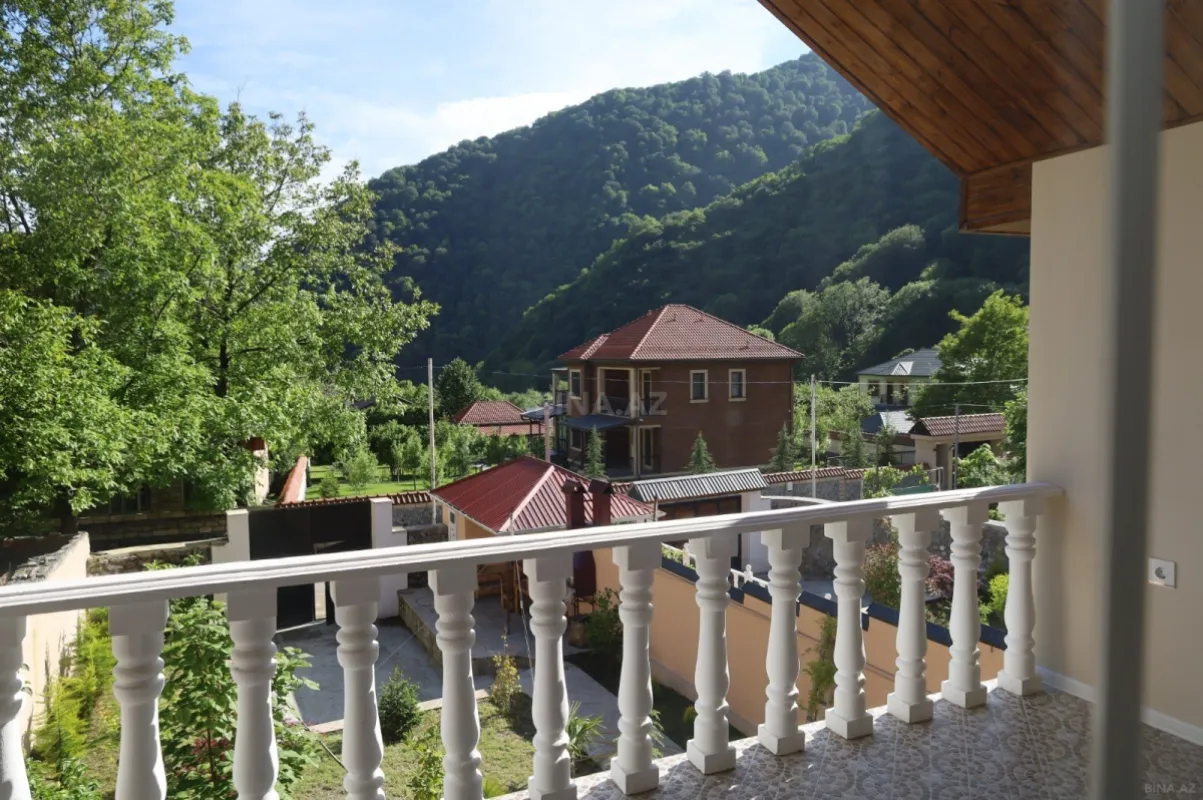 Kirayə verilir 7 otaqlı həyət evi 120 m²