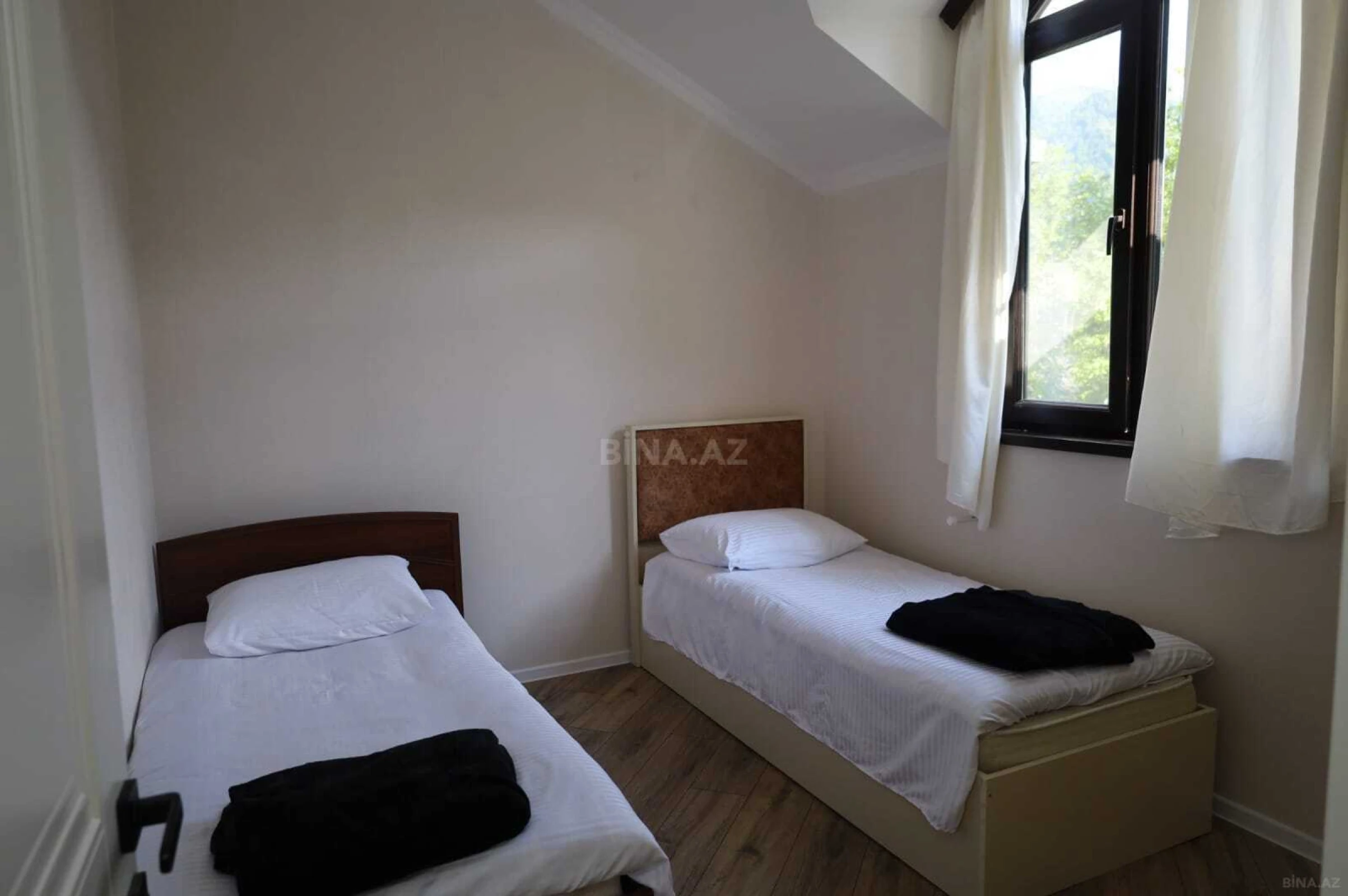 Kirayə verilir 7 otaqlı həyət evi 120 m²