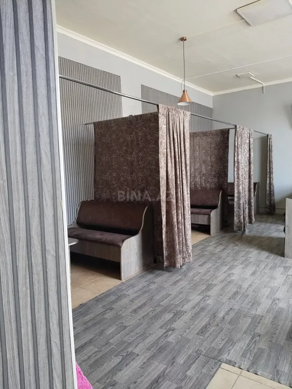 Kirayə verilir obyekt 220 m²