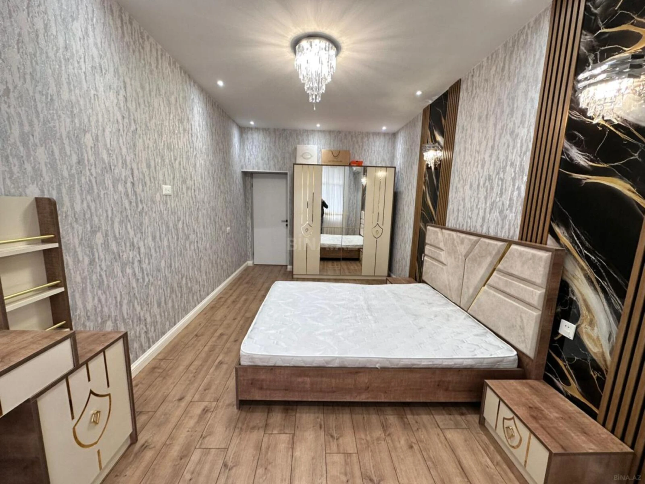Kirayə verilir 2 otaqlı mənzil 65 m²