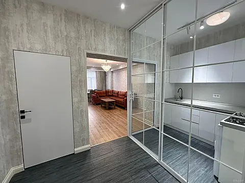 Kirayə verilir 2 otaqlı mənzil 65 m² — Bakı, Nəsimi 2 otaq 65.00 m²