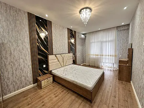 Kirayə verilir 2 otaqlı mənzil 65 m²