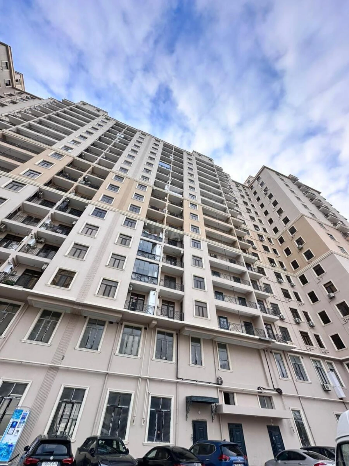 Kirayə verilir 2 otaqlı mənzil 65 m²