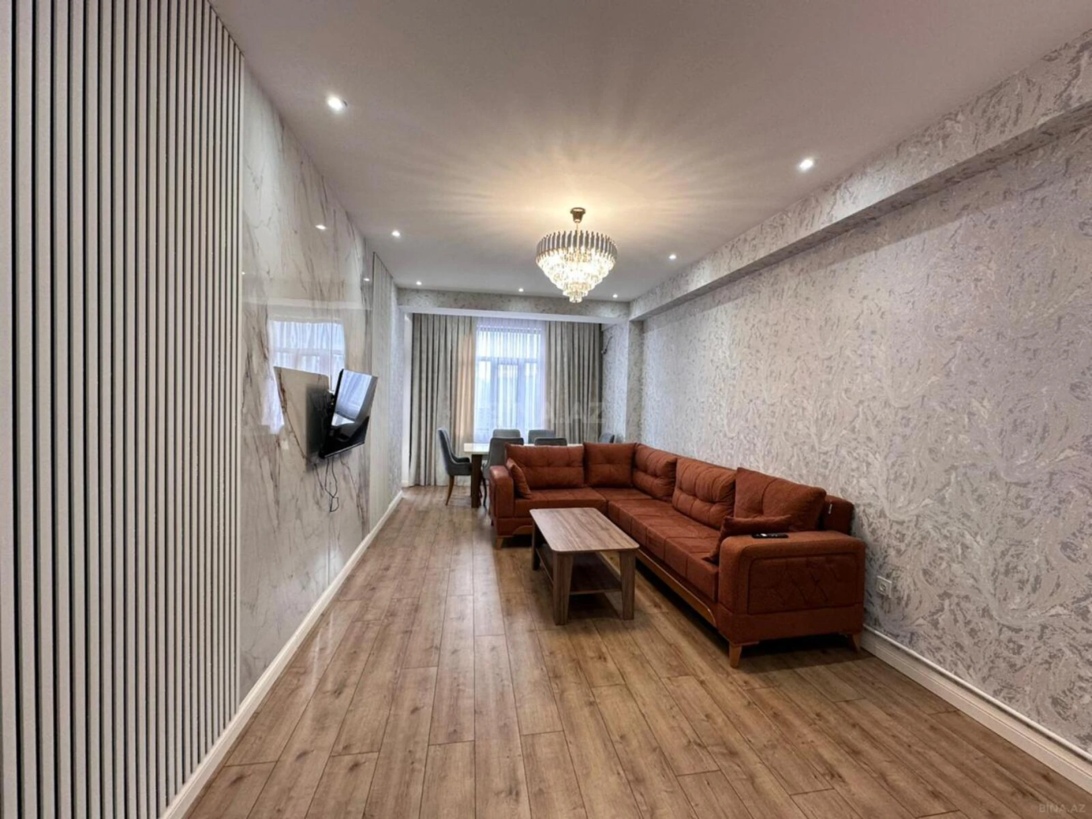 Kirayə verilir 2 otaqlı mənzil 65 m²
