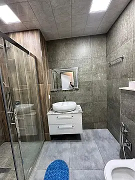 Kirayə verilir 2 otaqlı mənzil 65 m²