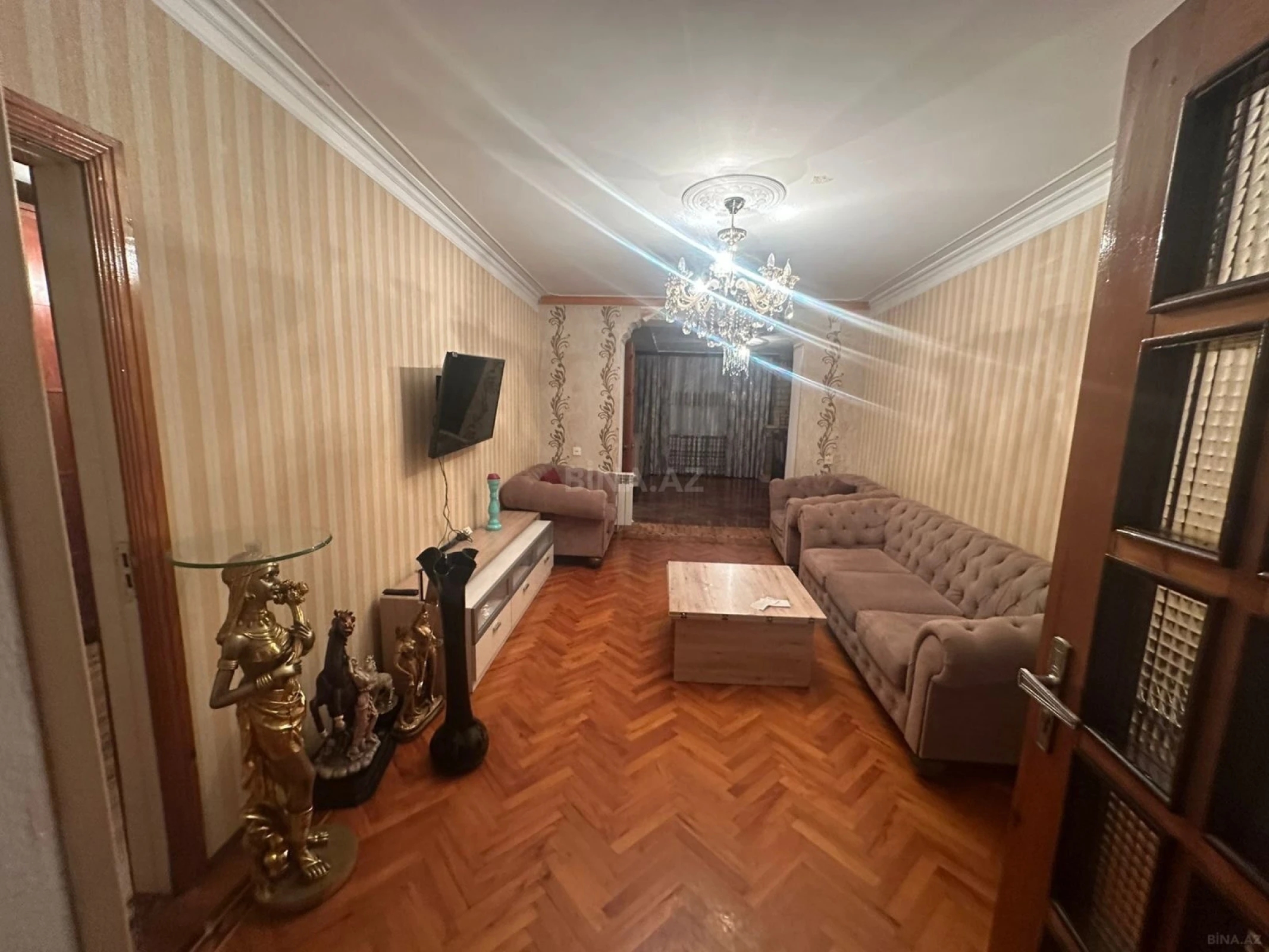 Kirayə verilir 3 otaqlı mənzil 100 m²