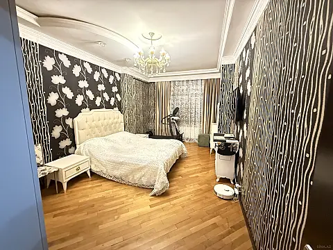Satılır 3 otaqlı mənzil 105 m² — Bakı, 8-ci kilometr 3 otaq 105.00 m²