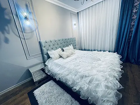 Kirayə verilir 3 otaqlı mənzil 107 m²