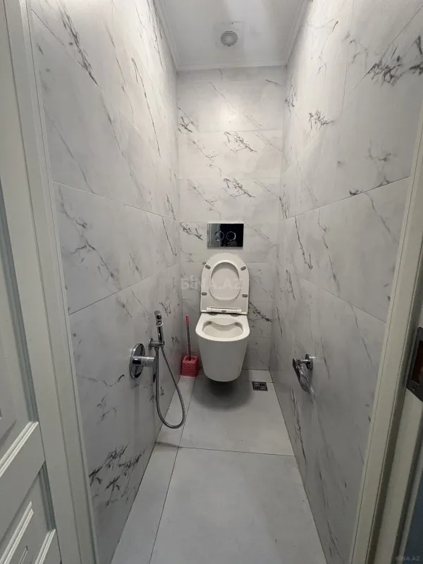Satılır 3 otaqlı mənzil 68 m²