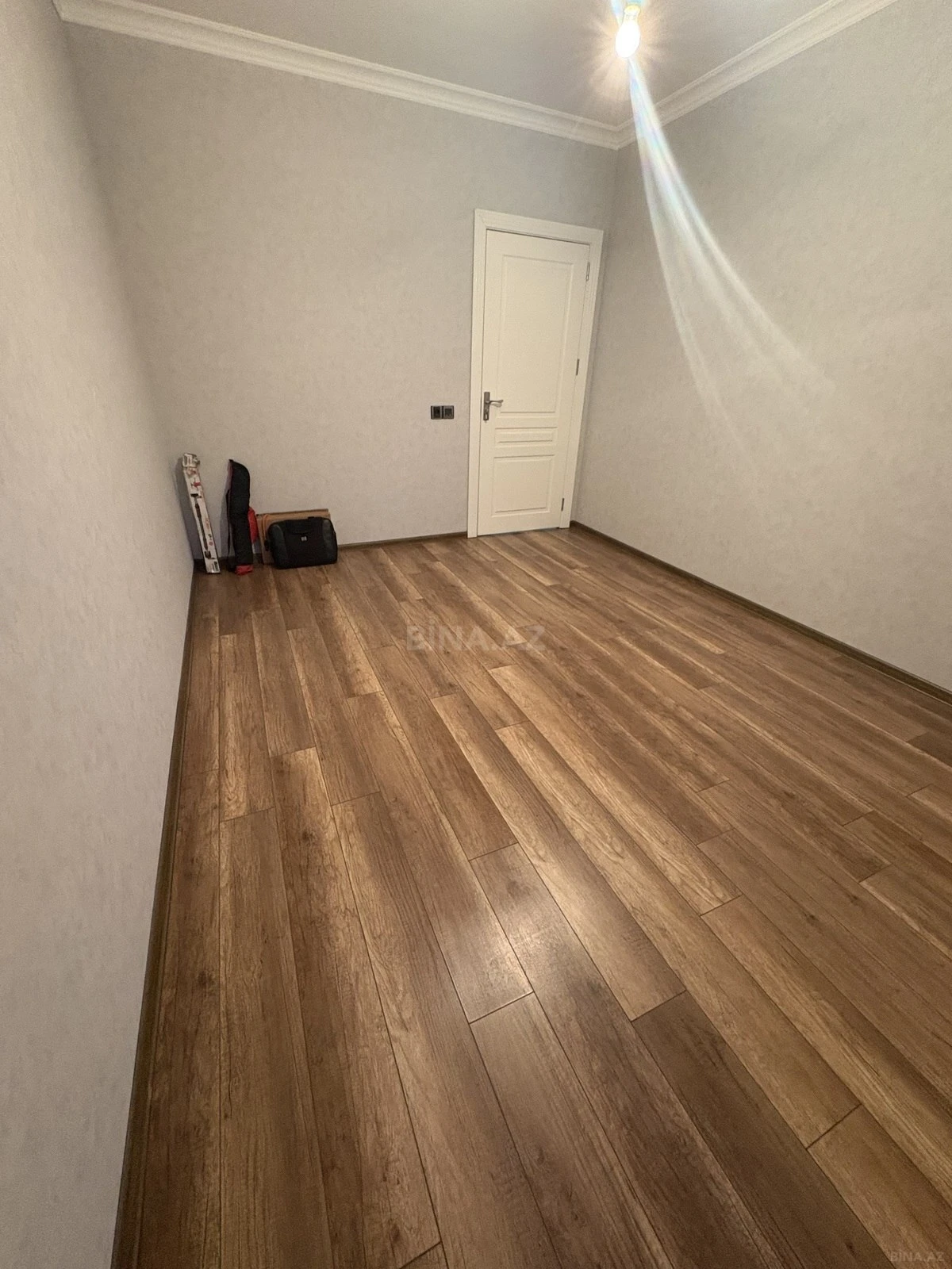 Satılır 3 otaqlı mənzil 68 m²