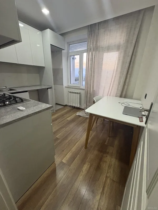 Satılır 3 otaqlı mənzil 68 m²
