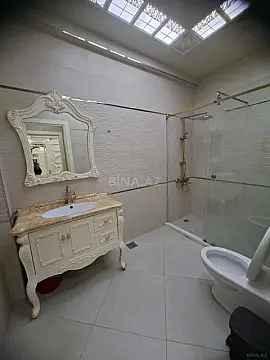 Satılır 2 otaqlı mənzil 110 m²