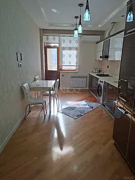 Satılır 2 otaqlı mənzil 110 m²