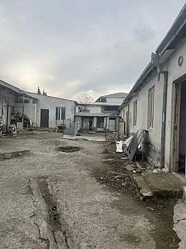 Satılır həyət evi 650 m²