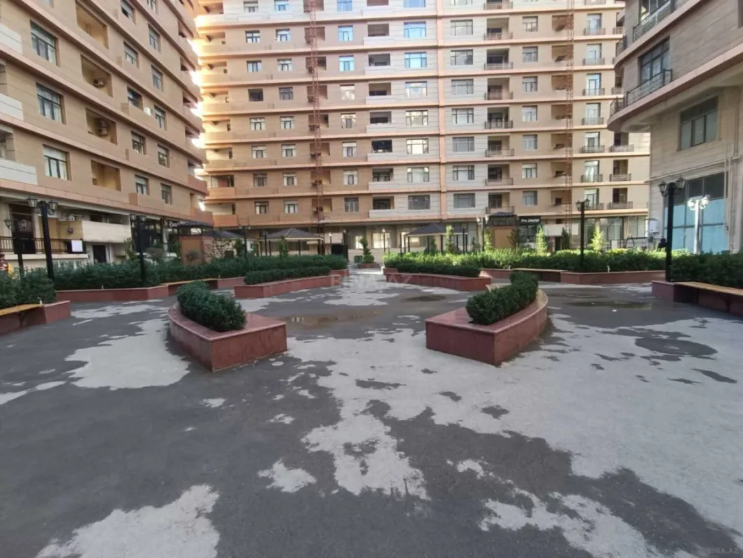 Kirayə verilir 3 otaqlı mənzil 110 m²