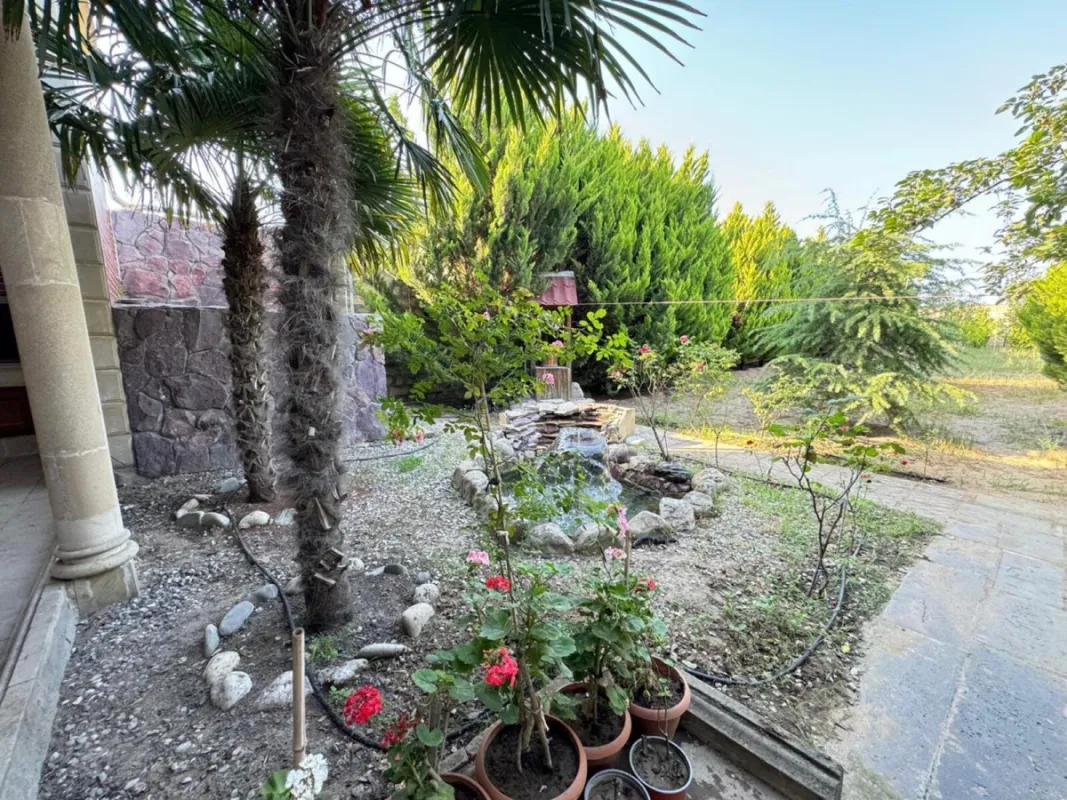 Kirayə verilir 4 otaqlı həyət evi 200 m²