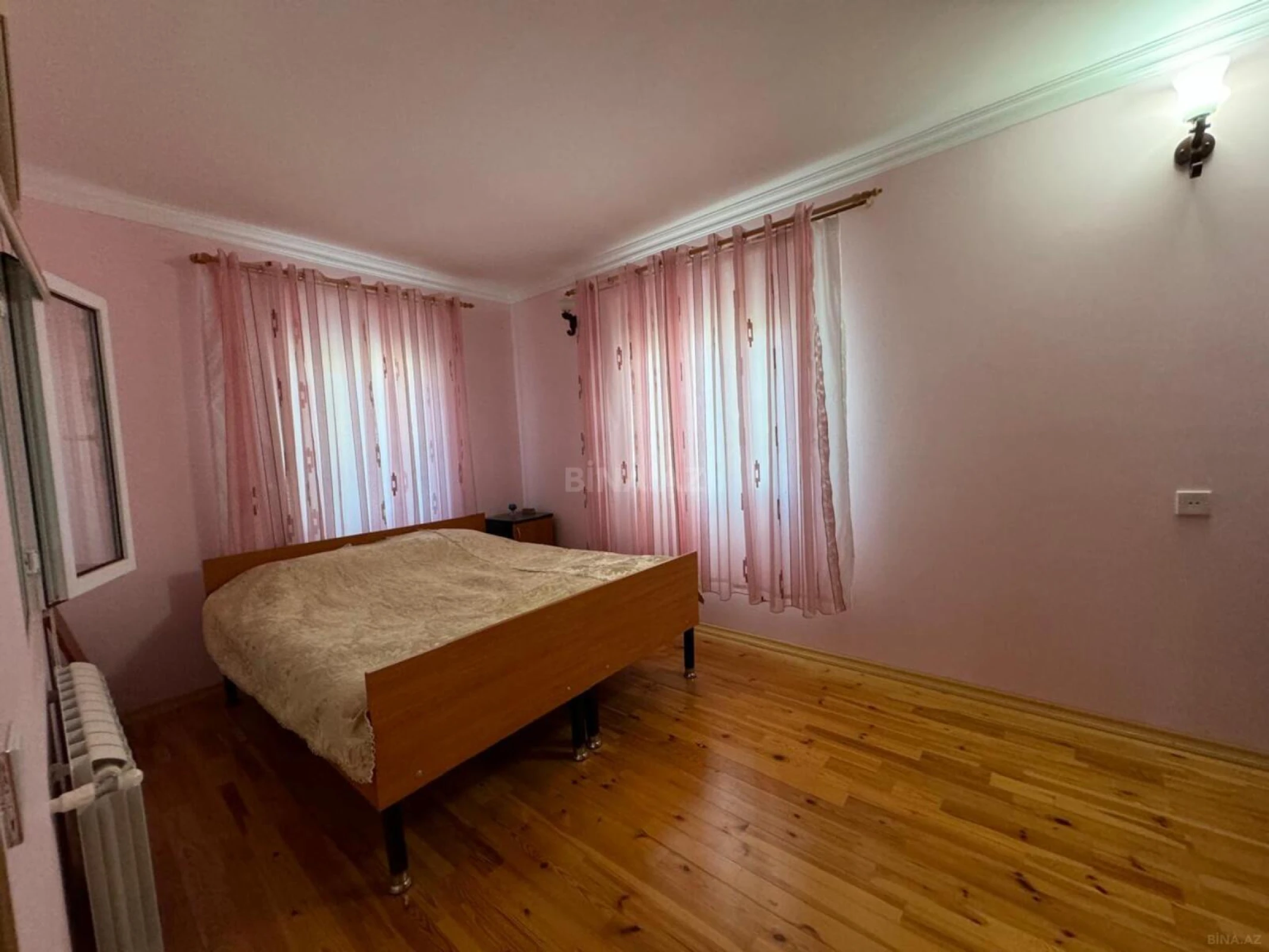 Kirayə verilir 4 otaqlı həyət evi 200 m²