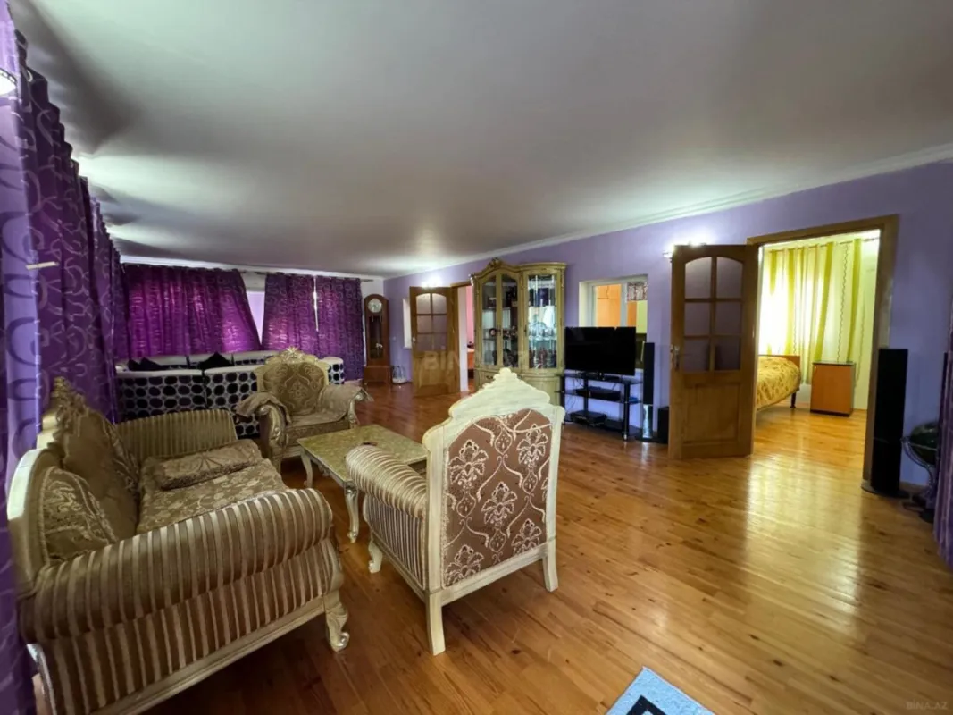 Kirayə verilir 4 otaqlı həyət evi 200 m²