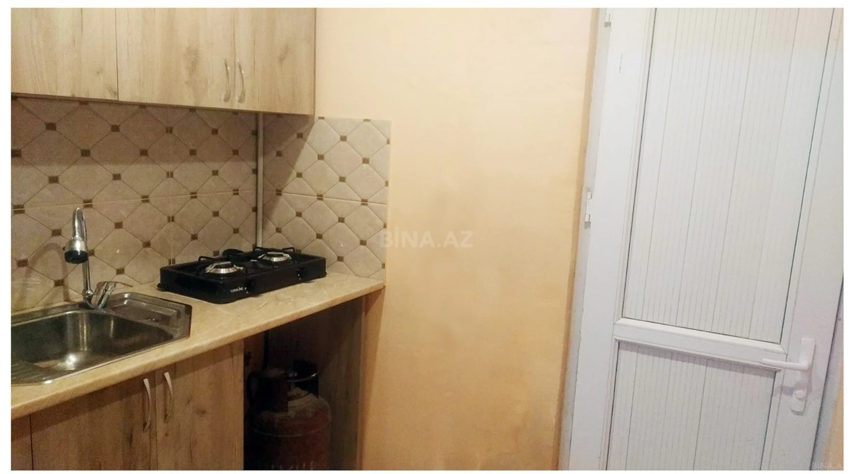 Kirayə verilir 1 otaqlı həyət evi 22 m²
