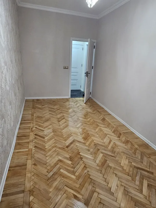 Satılır 3 otaqlı mənzil 70 m²