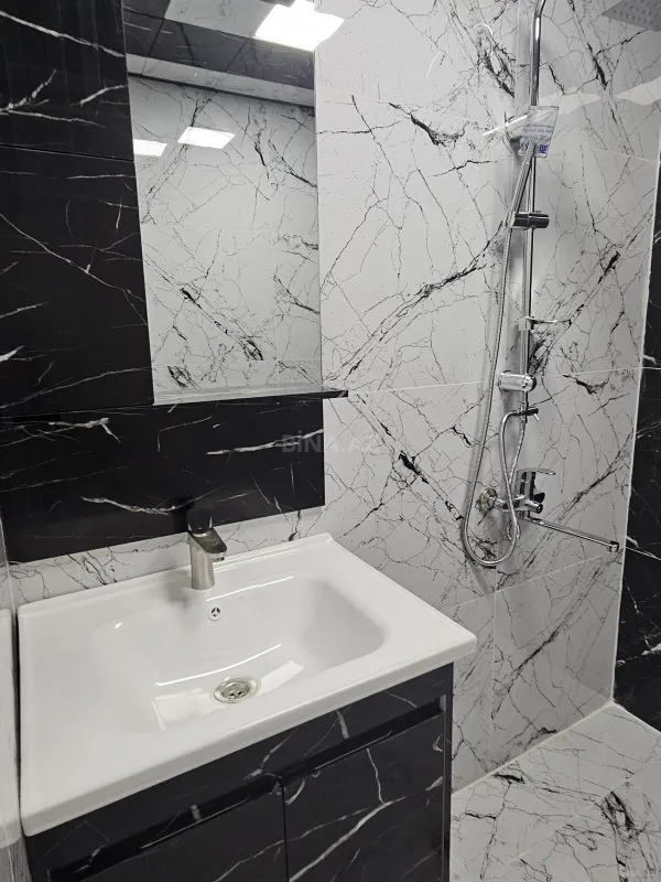 Satılır 3 otaqlı mənzil 70 m²