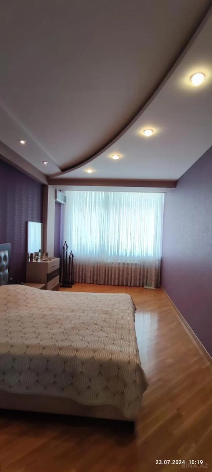 Satılır 3 otaqlı mənzil 125 m²