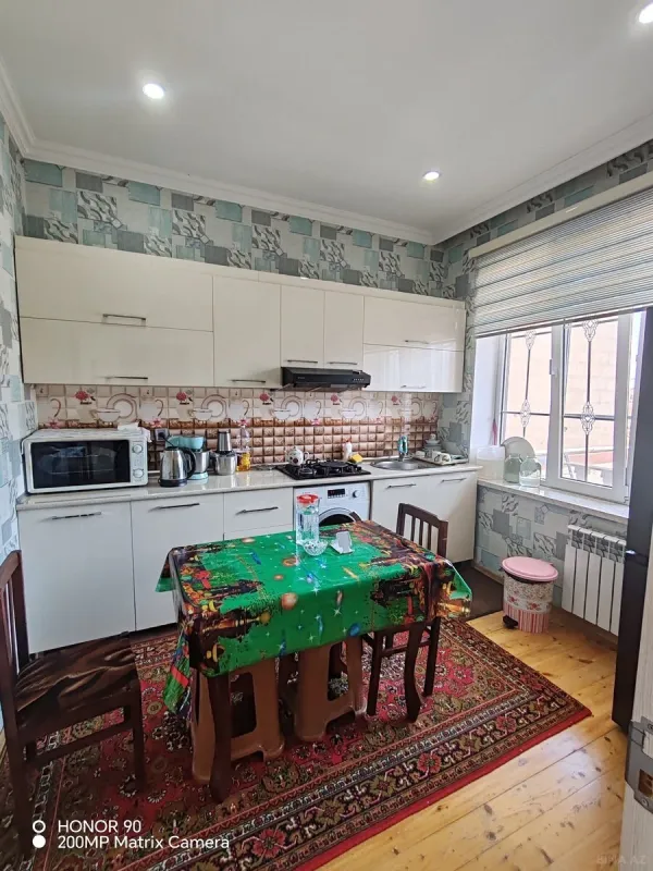 Satılır 3 otaqlı həyət evi 80 m²