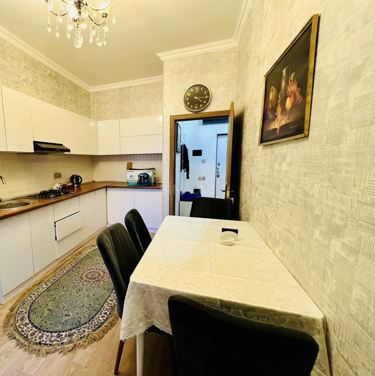 Kirayə verilir 2 otaqlı mənzil 55 m²