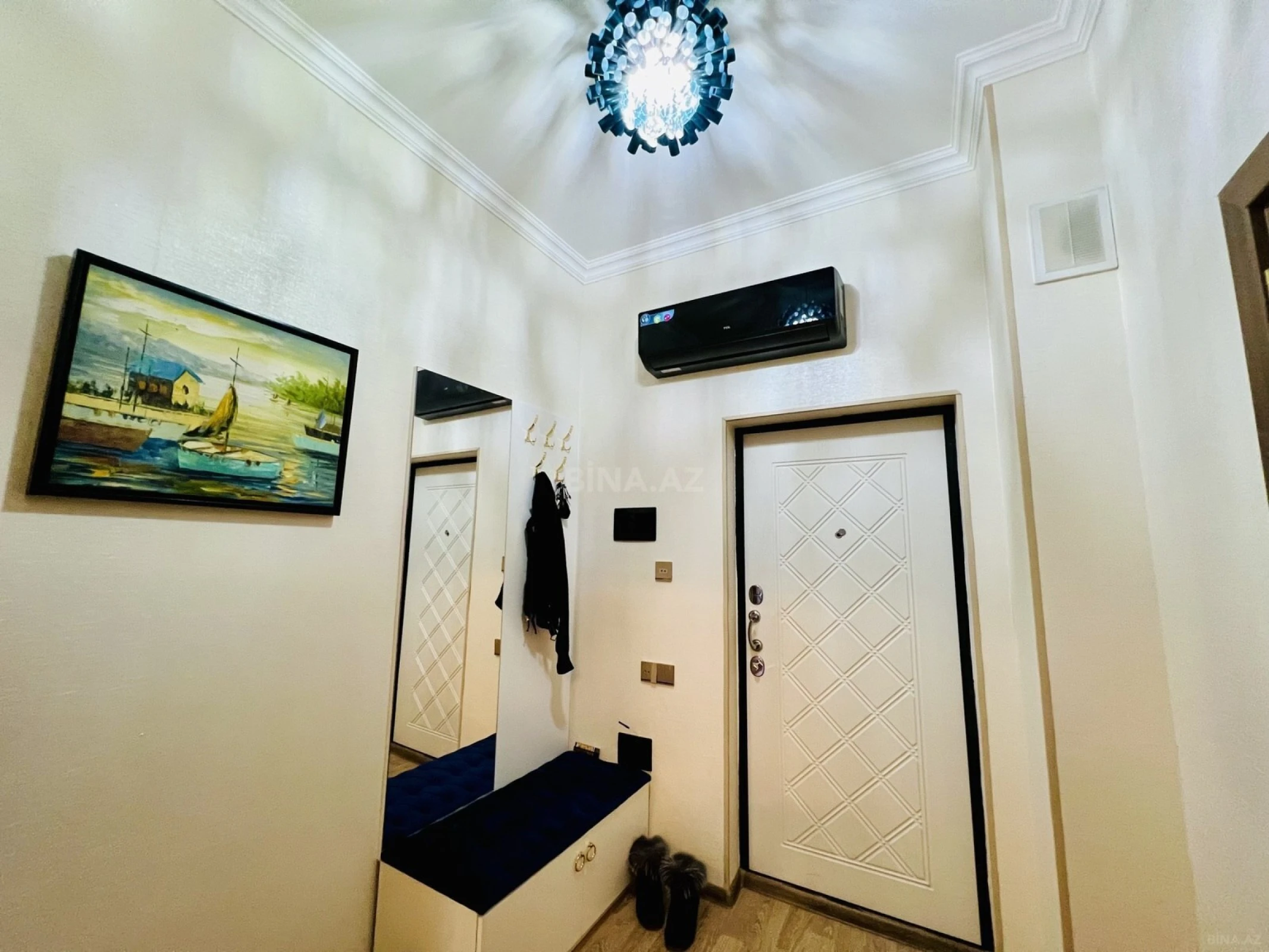 Kirayə verilir 2 otaqlı mənzil 55 m²
