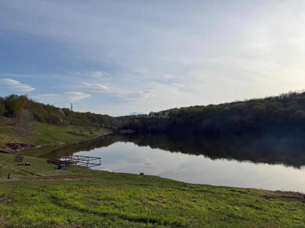 Satılır torpaq sahəsi 12 m²